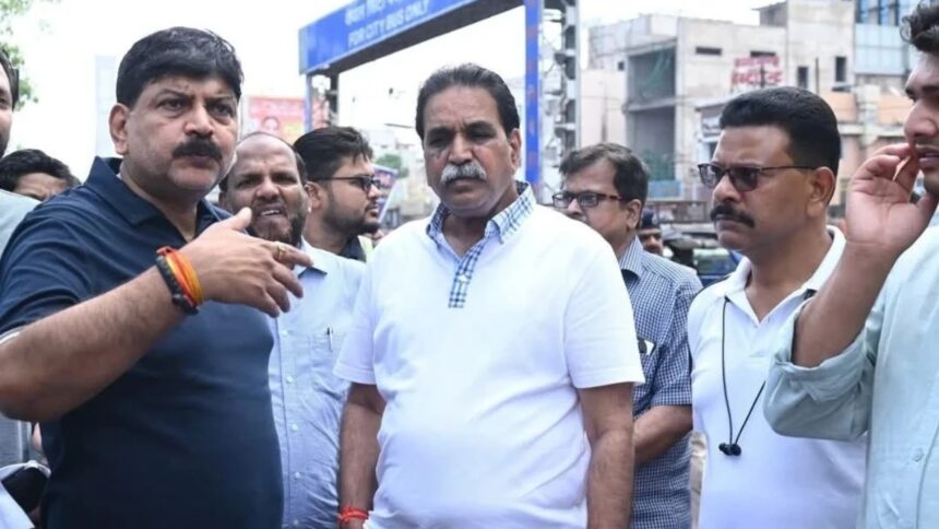 Raipur : गुढ़ियारी पार इलाके में रोड कनेक्टिविटी सुधार के लिए राजेश मूणत का निरीक्षण, 50 साल की कार्ययोजना का ब्लूप्रिंट तैयार