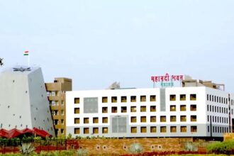 साय कैबिनेट का फैसला, बर्खास्त बीएडधारी शिक्षकों का समायोजन, 2621 सहायक शिक्षकों को मिलेंगे पद