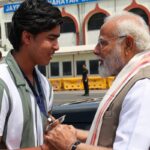 IPL 2025 में धमाल मचाने वाले 14 वर्षीय वैभव सूर्यवंशी ने पीएम मोदी से की मुलाकात, इंग्लैंड दौरे से पहले लिया आशीर्वाद