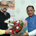 मुख्यमंत्री विष्णुदेव साय ने राज्यपाल से की भेंट, कैबिनेट बैठक से पहले प्रदेश की राजनीति में हलचल तेज