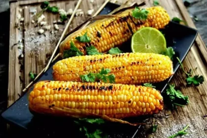 Benefits of eating corn : भुट्टा खाने के 5 बड़े फायदे, बारिश के मौसम में सेहत को बनाए रखें तंदरुस्त