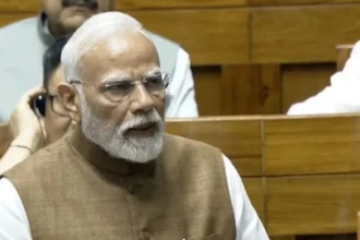 PM Modi in Parliament: कांग्रेस की गलतियां पर गरजे पीएम मोदी, PoK, अक्साई चिन और करतारपुर का किया जिक्र