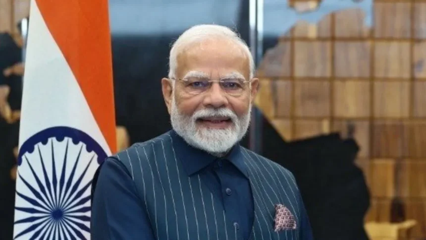 PM मोदी चार दिवसीय विदेश यात्रा पर रवाना: UK और मालदीव में रणनीतिक साझेदारी और वैश्विक मुद्दों पर चर्चा करेंगे