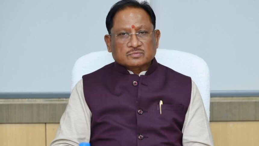 CG : आदि कर्मयोगी अभियान की समीक्षा बैठक, मुख्यमंत्री साय ने कहा - जनभागीदारी से आदिवासी ग्रामों का समग्र विकास संभव