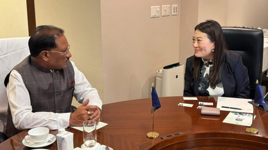 ChhattisgarhAtExpo2025: टोक्यो में CM साय ने जापानी कंपनी NTT की CEO से की मुलाकात, राज्य में निवेश पर हुई विस्तृत चर्चा