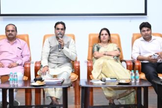 Raipur : रायपुर पश्चिम में विकास की नई पहल, विधायक मूणत ने पायलट प्रोजेक्ट के रूप में पेश किया एक्शन प्लान