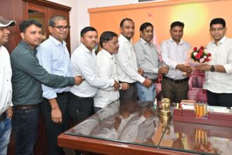 CG : मंत्री टंक राम वर्मा ने दी पटवारी कार्यालयों को 1100 रुपए की स्वीकृति, तेजी से होंगे राजस्व कार्य