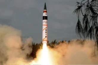Agni-5 Ballistic Missile Test : अग्नि-5 बैलिस्टिक मिसाइल का सफल परीक्षण, भारत न्यूक्लियर ट्रायड वाले देशों की लिस्ट में शामिल, जानें इसकी खासियतें