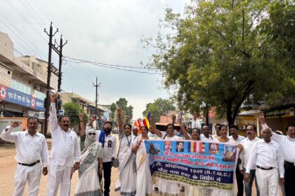 Balod : बालोद में आमसभा व धम्म रैली, महाबोधि महाविहार मुक्ति आंदोलन को लेकर सौंपा गया ज्ञापन