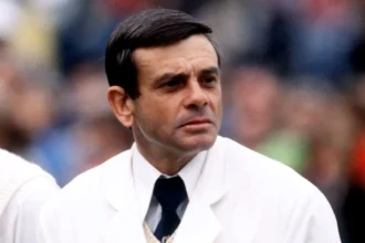 Umpire Dickie Bird Passes Away: मशहूर Umpire Dickie Bird का 92 वर्ष की आयु में निधन, 1983 World Cup Final में India की जीत के साक्षी रहे