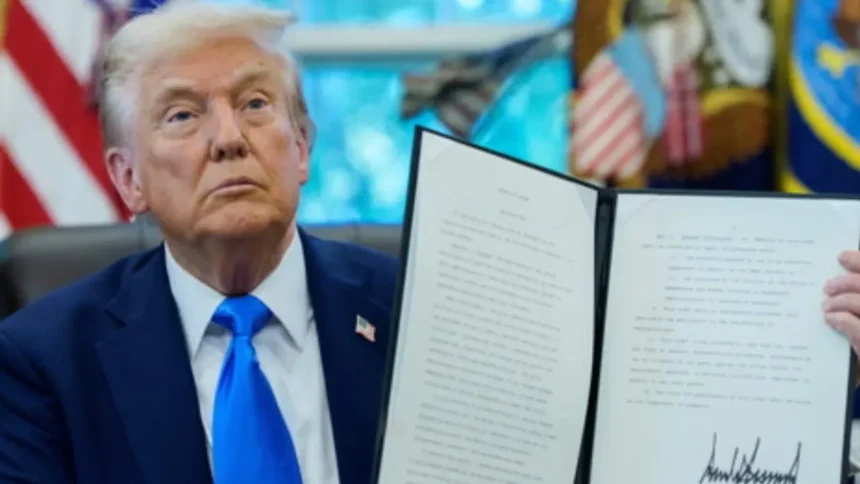 H-1B Visa Update: H-1B वीजा पर अमेरिका का नया फैसला: वन-टाइम 1 लाख डॉलर फीस, पुराने धारकों को राहत