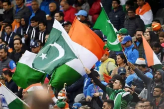 Asia Cup 2025: भारत-पाकिस्तान मैच की टिकटें नहीं बिकीं, क्या फैंस ने मुकाबले का बायकॉट किया?