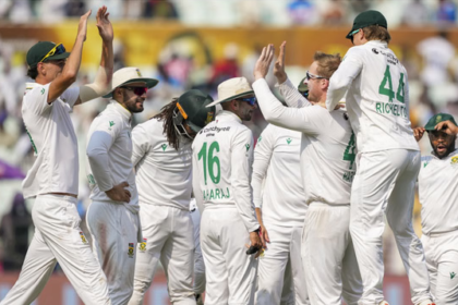 IND vs SA 1st Test : दक्षिण अफ्रीका ने पहले टेस्ट में भारत को 30 रन से दी मात, ईडन गार्डन्स पर टूटा 53 साल का रिकॉर्ड