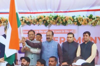 CG : छत्तीसगढ़ के 68 युवा ‘सरदार 150 यूनिटी मार्च’ के लिए नागपुर रवाना, सीएम विष्णुदेव साय ने दिखाई हरी झंडी