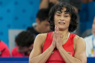 Vinesh Phogat withdraws Her Retirement: विनेश फोगाट ने संन्यास से लिया यू टर्न, LA 2028 ओलंपिक में करेंगी वापसी