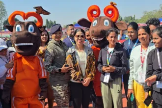 बस्तर ओलंपिक के शुभारंभ में पहुंची मैरी कॉम: बोलीं- ट्राइबल युवाओं में अपार प्रतिभा, अंतरराष्ट्रीय स्तर पर करेंगे नाम रोशन