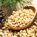 Chilgoza Benefit : सर्दियों में हड्डियों और जोड़ों के दर्द में राहत दिलाएगा चिलगोजा, जानें फायदे व उपयोग की पूरी जानकारी