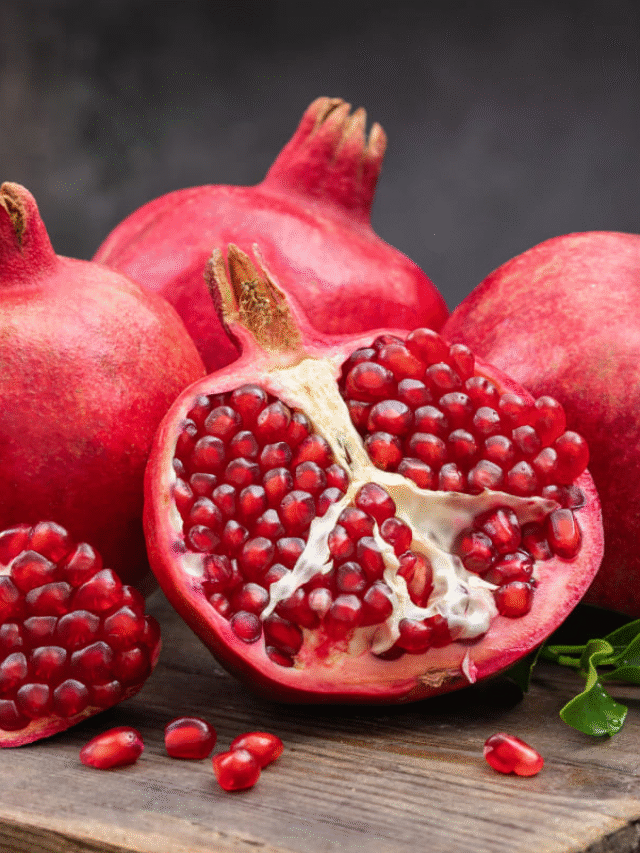 Pomegranate Benefits : अनार खाने के अद्भुत फायदे, सेहत, दिमाग और इम्यूनिटी के लिए लाभकारी