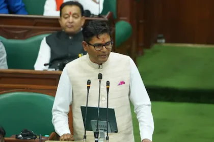 CG Assembly Winter Session 2025: छत्तीसगढ़ अंजोर 2047 पर विस्तृत चर्चा, वित्त मंत्री चौधरी का सदन में ऐलान- समृद्धि का खाका, युवाओं को डेमोग्राफिक डिविडेंड में बदलने का लक्ष्य