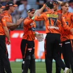 Big Bash League 2025-26 : पर्थ स्कॉर्चर्स ने सिडनी सिक्सर्स को 48 रनों से हराकर BBL के फाइनल में बनाई जगह, स्मिथ-बाबर की टीम बुरी तरह हारी