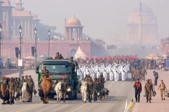 Republic Day 2026 Rehearsal Parade : दिल्ली में गणतंत्र दिवस रिहर्सल को लेकर ट्रैफिक अलर्ट, 19 से 21 जनवरी तक बदलेगा रूट प्लान