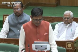 CG Budget 2026 Live: वित्त मंत्री ने पेश किया 1 लाख 72 हजार करोड़ का संकल्प बजट, किस विभाग को कितना मिला, यहां देखें बजट की ओरिजनल कापी