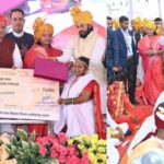 Raipur : बौद्ध रीति से गूंजा वैवाहिक संस्कार, 6 नवदंपत्तियों ने मुख्यमंत्री के सान्निध्य में थामा जीवनभर का साथ