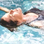 Hydrotherapy: इन 5 बीमारियों का काल है हाइड्रोथेरेपी, बस बदल लें नहाने का तरीका