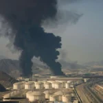 Iran-US-Israel: UAE का फुजैराह तेल टर्मिनल पर अटैक, कुवैत एयरपोर्ट को भी बनाया निशाना, खार्ग द्वीव पर हमले से भड़का ईरान