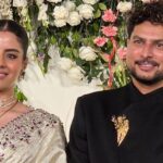 Kuldeep-Vanshika Grand Reception: कुलदीप-वंशिका का ग्रैंड रिसेप्शन : आशीर्वाद देने पहुंचे CM योगी, क्रिकेट सितारों का लगा जमवाड़ा, परोसा गया शुद्ध शाकाहारी खाना