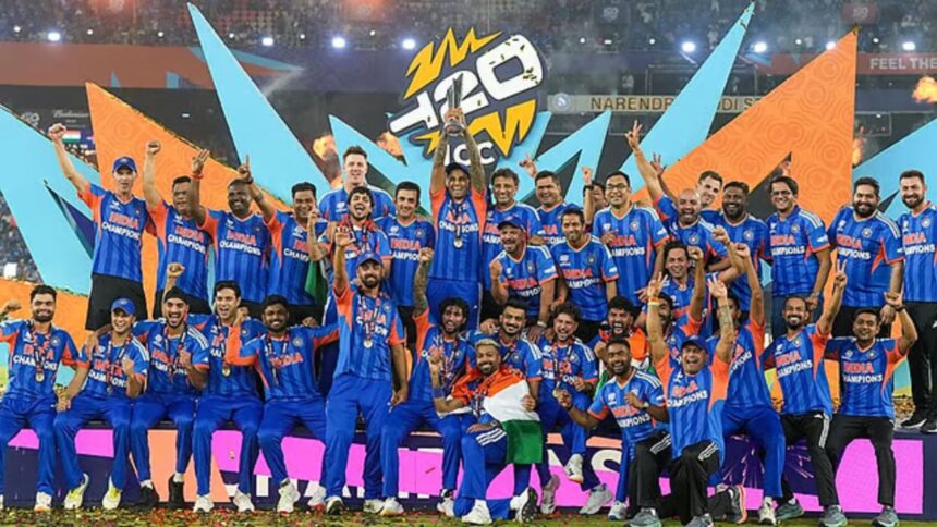T20 World Cup 2026 Winner Team India का धमाकेदार जश्न, मैदान पर दिखा ‘देसी’ अंदाज, देखें PHOTOS