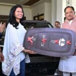 CG : इंडियन वुमेंस टीम की फिजियो को कार भेंट, टाटा मोटर्स की ओर से मुख्यमंत्री विष्णुदेव साय ने सौंपी चाबी