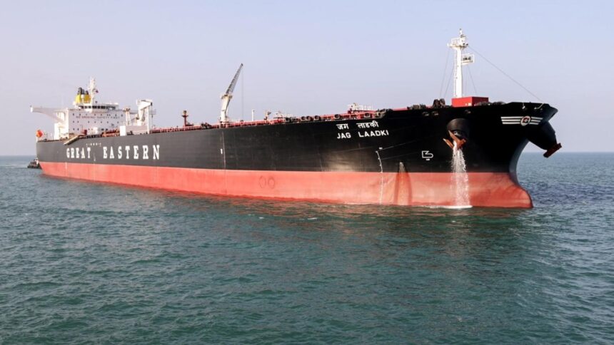 Jag Laadki : होर्मुज से मुंद्रा पोर्ट पहुंचा जग लाडकी, 80,886 MT कच्चा तेल सुरक्षित लाया गुजरात