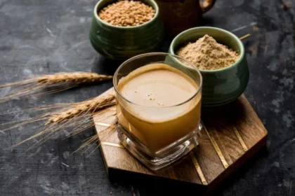 Dry Throat Drink: गर्मियों में बार-बार सूखता है गला, तो सिर्फ पानी पीना काफी नहीं; इस खास ड्रिंक से रखें खुद को हाइड्रेटेड