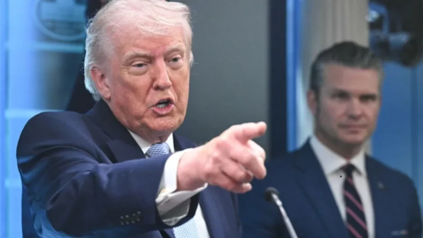 Donald Trump की ‘सभ्यता खत्म’ वाली धमकी के बाद India ने जारी की Advisory, Iran में रहने वाले Indians को 48 घंटे घर में रहने की सलाह