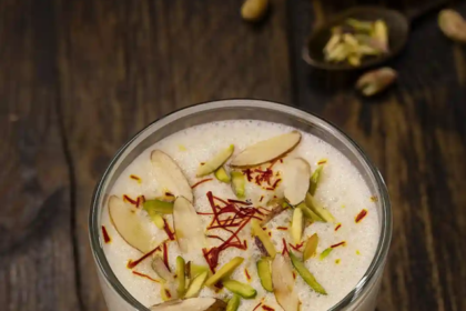 Curd Benefits : दही के फायदे