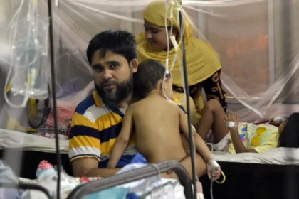 Bangladesh Measles Outbreak : बांग्लादेश में खसरे का कहर : 294 बच्चों की मौत, वैक्सीनेशन सिस्टम फेल होने से गहराया संकट