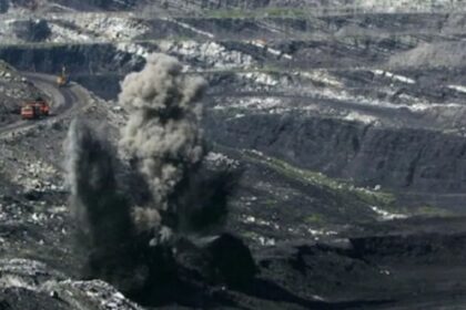 China Coal Mine Blast : चीन में कोयला खदान में भीषण विस्फोट, 82 मजदूरों की मौत; कई लापता