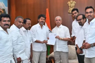Tamil Nadu में सियासी भूचाल : कांग्रेस ने तोड़ा DMK से 55 साल पुराना गठबंधन, विजय की TVK के साथ सरकार बनाने का दावा