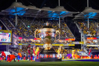 IPL 2026 : Final की मेजबानी Bengaluru से छीनी, Ahmedabad में होगा खिताबी मुकाबला; आखिरी समय पर बदला Schedule