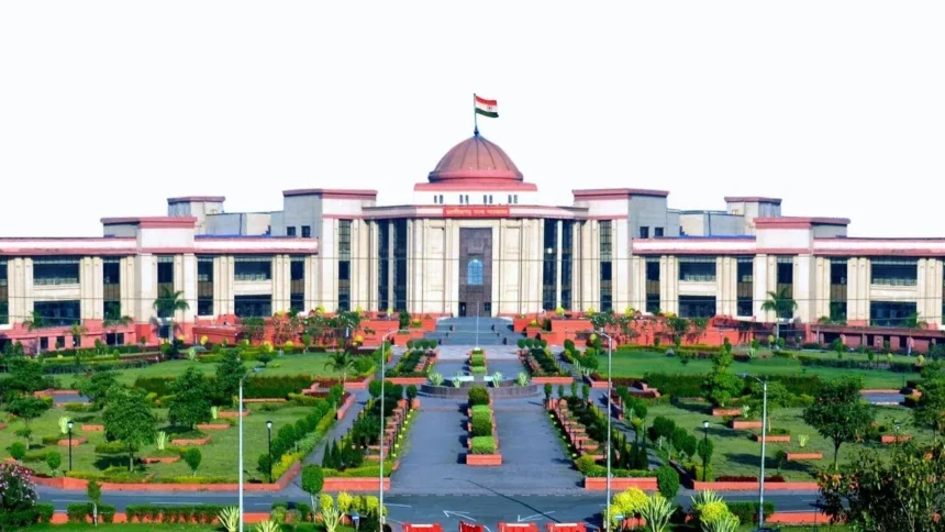 CG High Court Recruitment 2026: छत्तीसगढ़ हाईकोर्ट में ड्राइवर, लिफ्टमैन समेत 58 पदों पर निकली भर्ती, जानें योग्यता, वेतन, आयु सीमा और आवेदन की पूरी प्रक्रिया