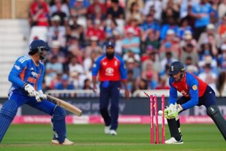 IND vs ENG 3rd T20: इंग्लैंड के सामने ढही Team India, 76 रन पर All Out; मेजबान ने 125 की जीत के साथ Series में बनाई 2-0 की बढ़त